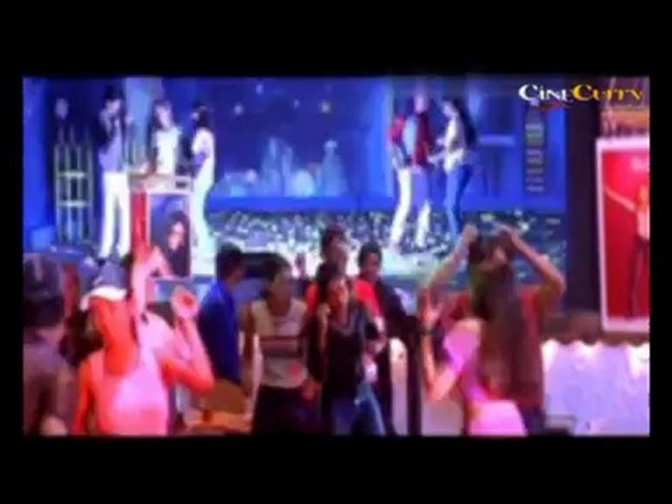 Lokam - Bobby