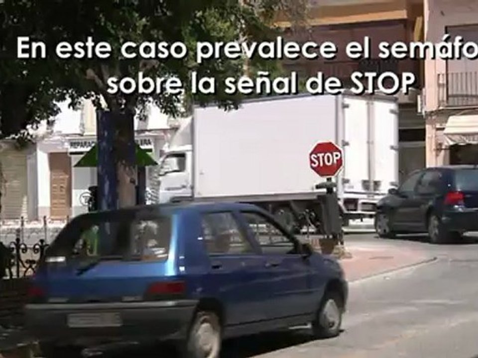 02 Seguridad Vial Prioridad entre señales y aplicación