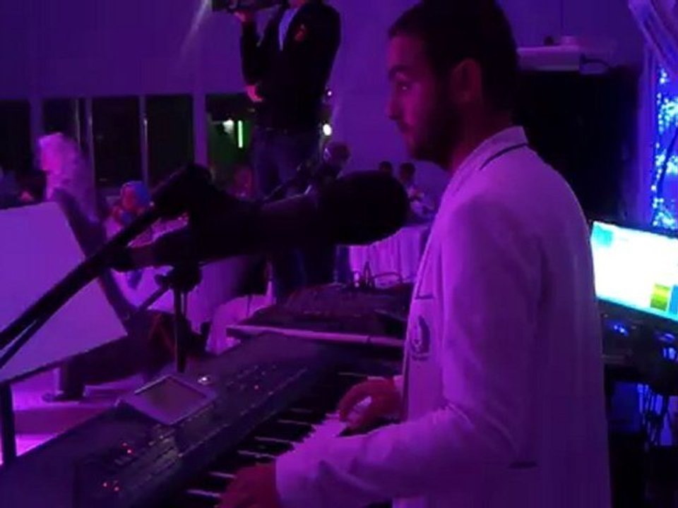 Burhaniyenin Mega starı Bekir