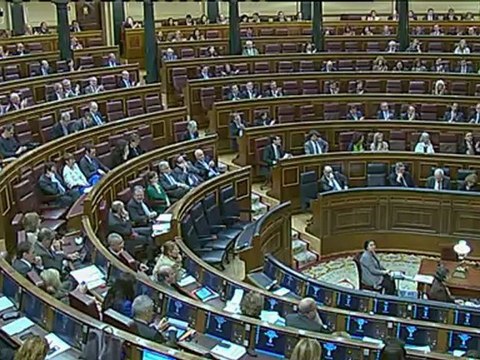 El PSOE acorta distancias con el PP, que todavía le aventaja en once puntos