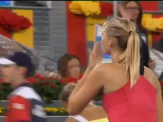 Sharapova batte Zakopalova - Madrid, 2 turno