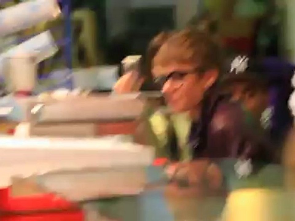 Justin Bieber schließt High School ab