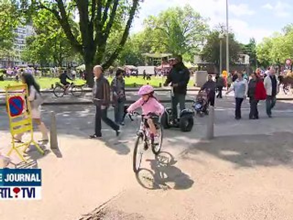 La campagne s'invite dans le centre-ville de Liège, pour un dimanche sans voitures. - Sujet par sujet - RTL Vidéos