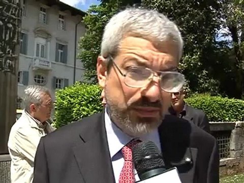 elezioni tondo sorride