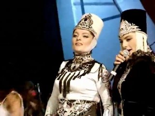 Inga and Anush - Menq Enq Mer Sarere-(live) | Ինգա-Անուշ. Մենք Ենք Մեր Սարերը