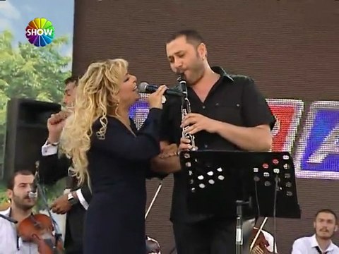 Kibariye ve Hüsnü Şenlendirici'den Hıdırellez konseri