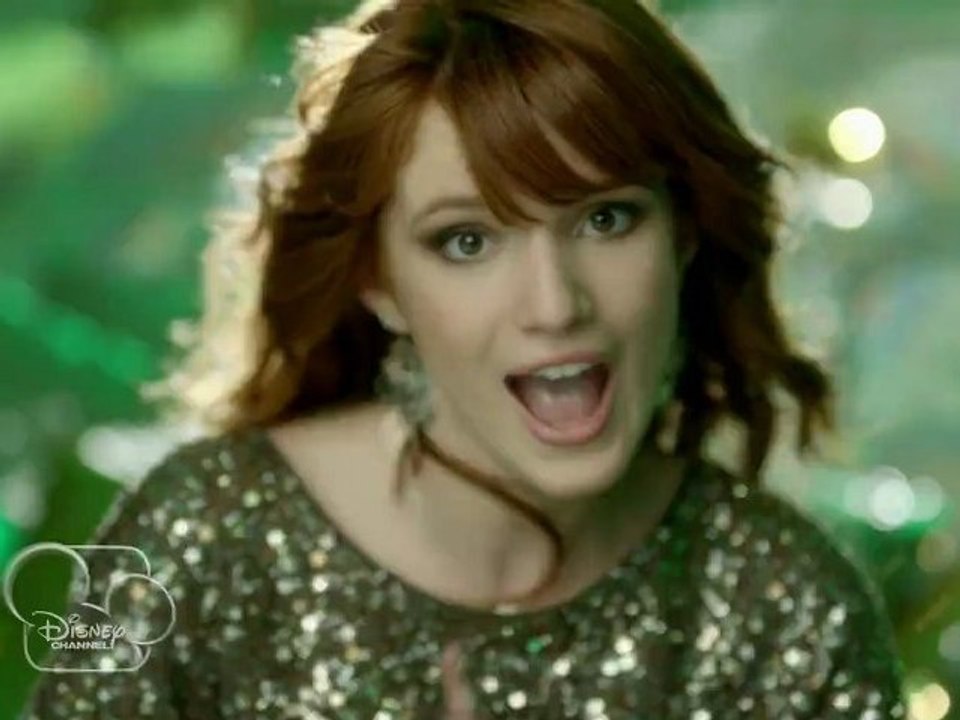 Disney Channel - Bella : TTYLXOX (Clip Extrait)