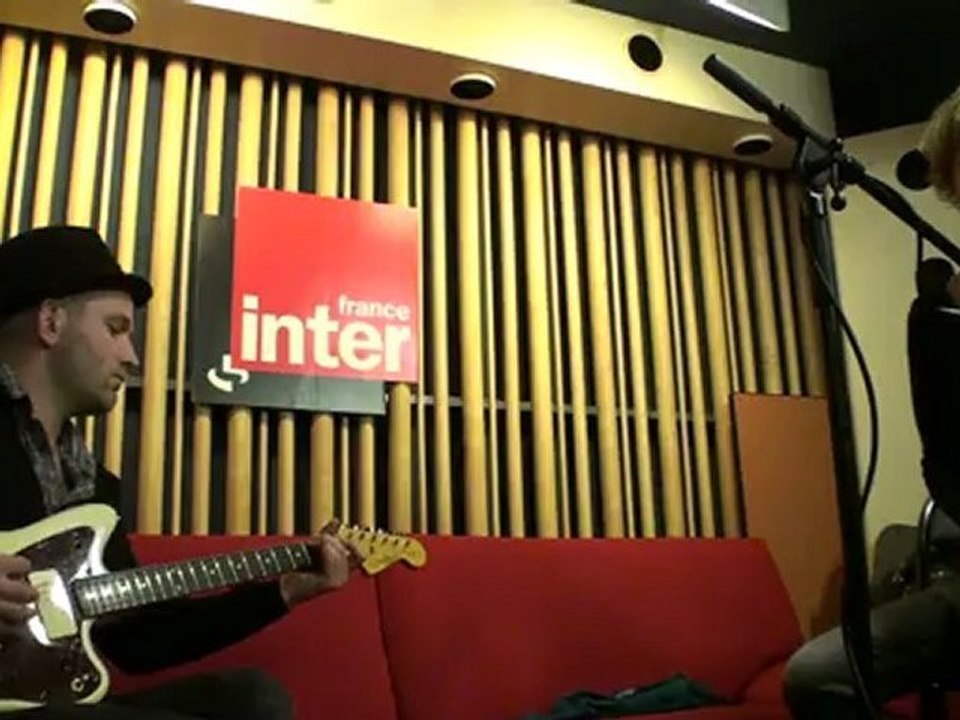 Lisa CAT -BERRO "Little green" live pour Ouvert la Nuit