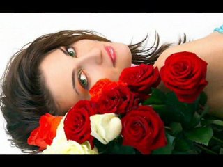 FATMA PARLAKOL KIZ BAHÇENDE GÜL VARMI