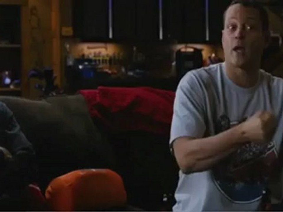 Neighborhood Watch - Red Band Trailer (Englisch)