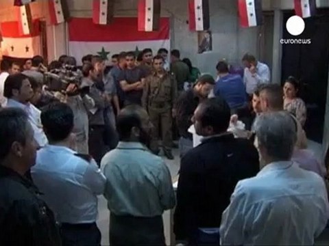 Siria: esplosione al passaggio di convoglio Onu