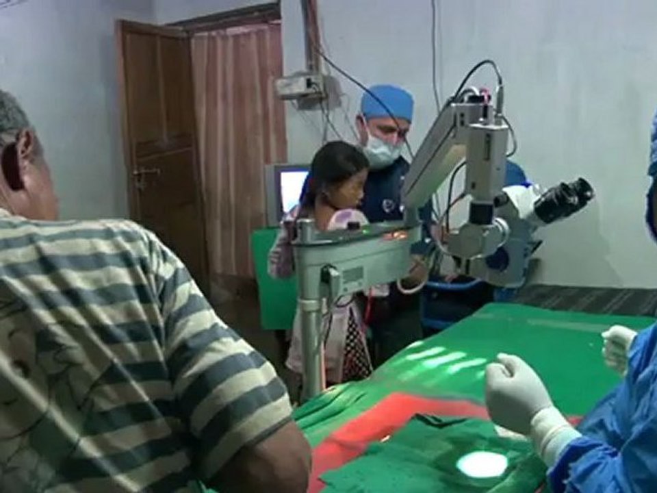 Out of Darkness - Trailer (OmU) HD