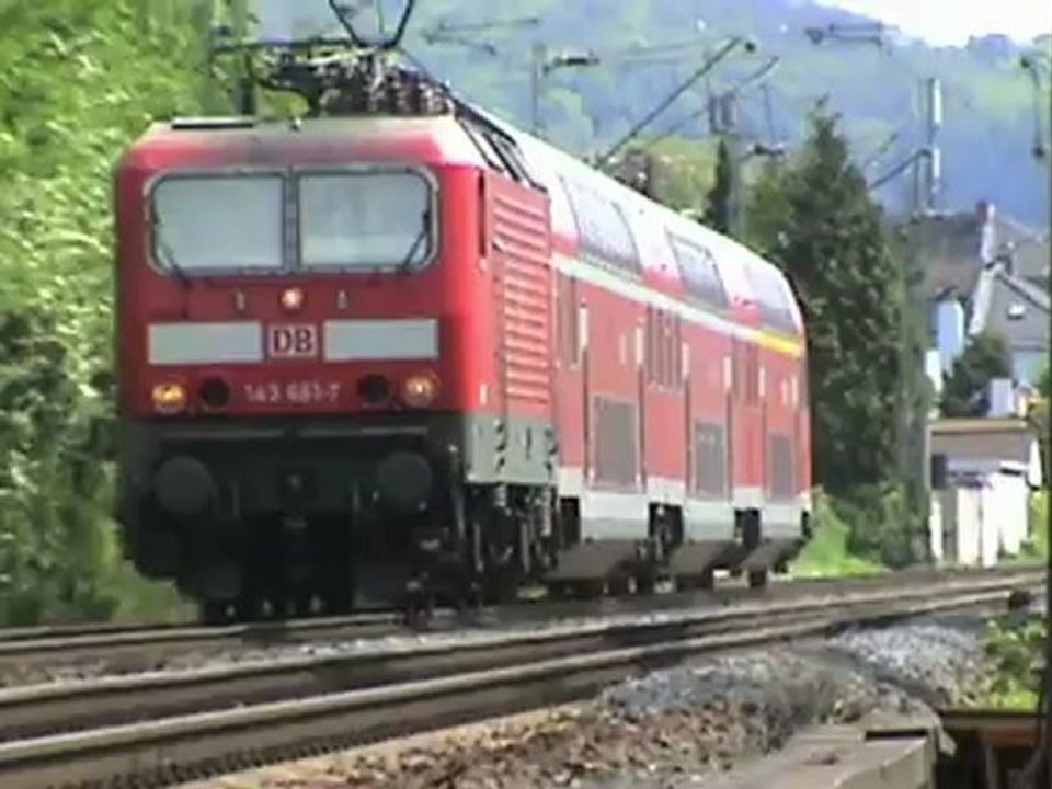 Züge Bad Hönningen, Railion 185, 4x DBAG 185, Railpool 185, ADRIA 182, Alpha Trains 185, CB Rail Prima, 2x 189, 2x 143, 425