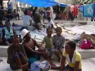 Скачать видео: The Listening Post - Media coverage of Haiti - Part 1