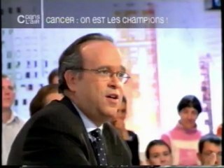 Extrait 1 de "C'est dans l'air", avec David Khayat  "Cancer: on est les champions !"