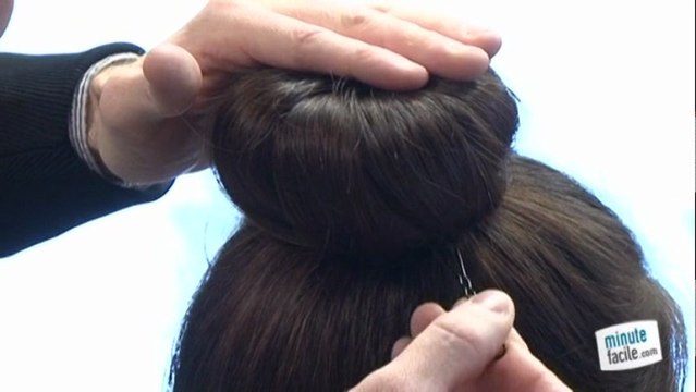 Comment faire un chignon boule ?