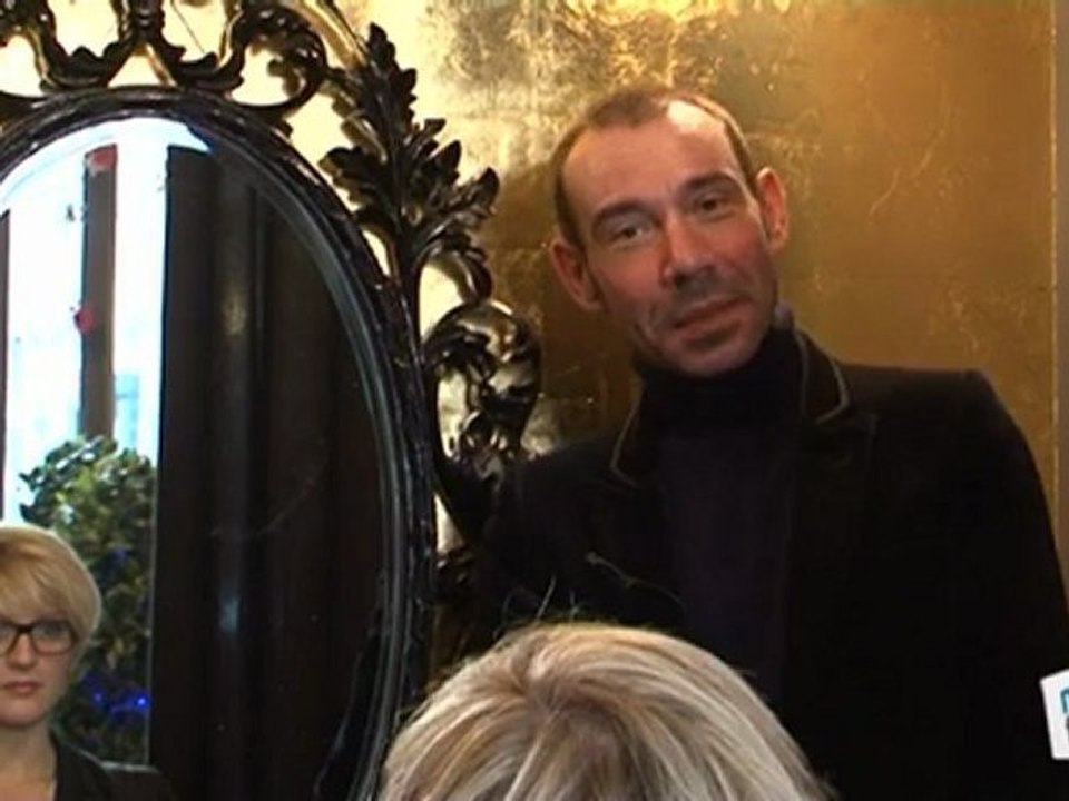 Beauté mode : Harmoniser lunettes et coiffure