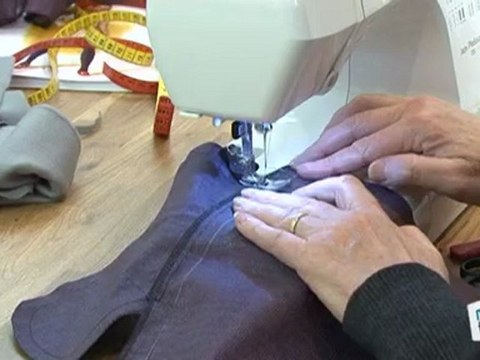 Sports Loisirs : Couture : montage des poches de côté