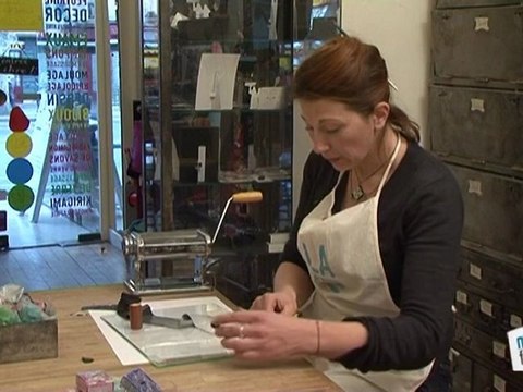 Sports Loisirs : Création en pâte polymère : une cane dégradée