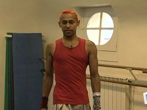 Sports Loisirs : Danse Hip Hop : faire un twisto- flex