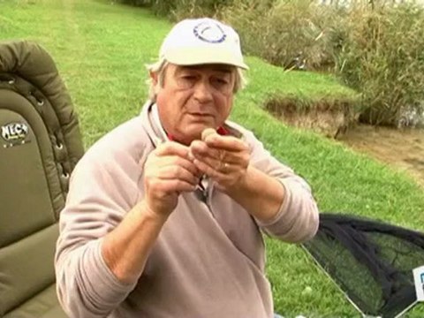 Sports Loisirs : Pêche : réaliser un eschage au cheveu