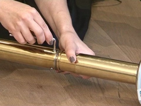 Sports Loisirs : Monter une barre au pole dance