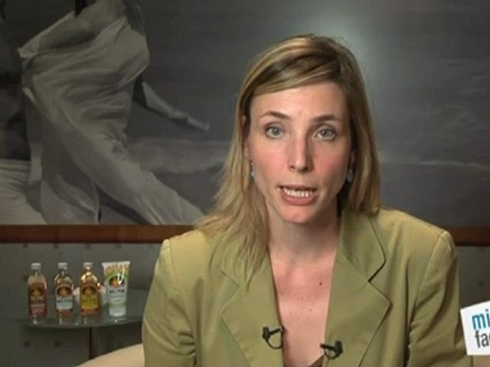 Beauté mode : Les bienfaits du monoï pour la peau et les cheveux