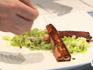 Cuisine : Recette de brochettes de saumon au fondu de poireaux