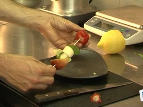 Cuisine : Recette de brochettes de fruits frais