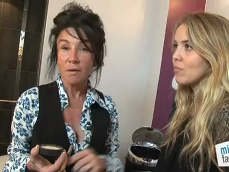 Beauté mode : Masquer les rougeurs après l'épilation du sourcil