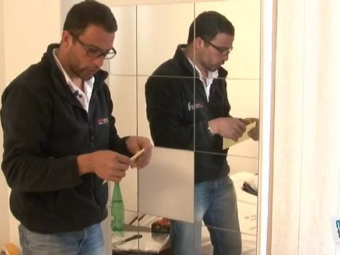 Déco Brico Jardinage : Comment remplacer un miroir cassé ?