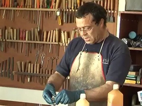 Déco Brico Jardinage : Atténuer les rayures sur un vernis à bois