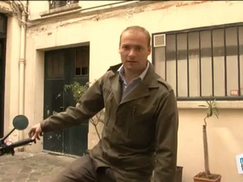 High-tech Auto : Vérifier l'éclairage de sa moto