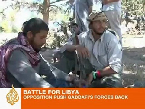 Libyan troops shell western mountains