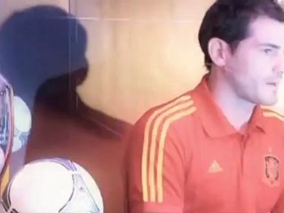 Deportes / Fútbol; Selección Española, Casillas: "Puyol es una baja importante y delicada"