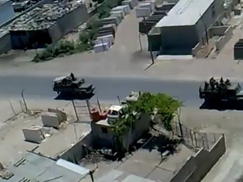 فري برس ريف دمشق عربين دخول التعزيزات العسكرية الى المدينة طريق حزه عربين 9 5 2012 ج1 Damascus