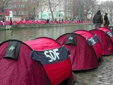 La participation des usagers : SDF, mal logés, sans-abris, prennent la parole et co-décident la politique sociale