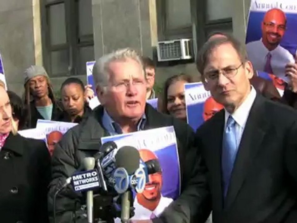 Wer nimmt an George Clooney's Dinner mit Obama teil?