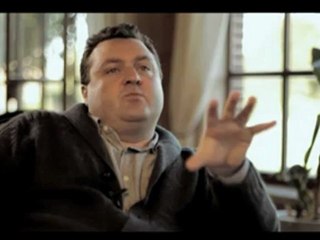 Lockout - Featurette - Snow: The Badass Guy