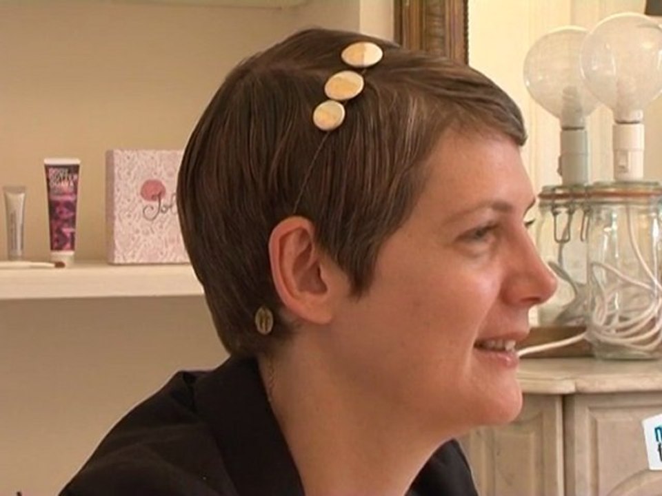 Tuto Coiffure Emma Watson Cheveux Courts