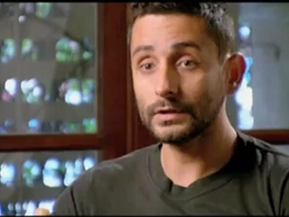 Unknown - Featurette - The Story