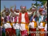 Meri Jaan Balle Balle - Sharmila Tagore  Shammi Kapoor - Kashmir Ki Kali - videosongsonline.com