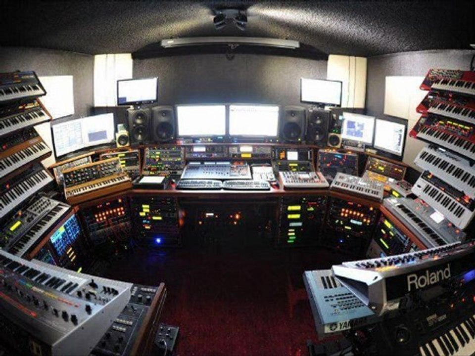 'al minim ex' (realease mix) by Kris Sheppard