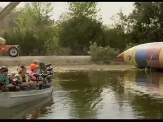 Jackass 3D - Clip - Duck Hunting