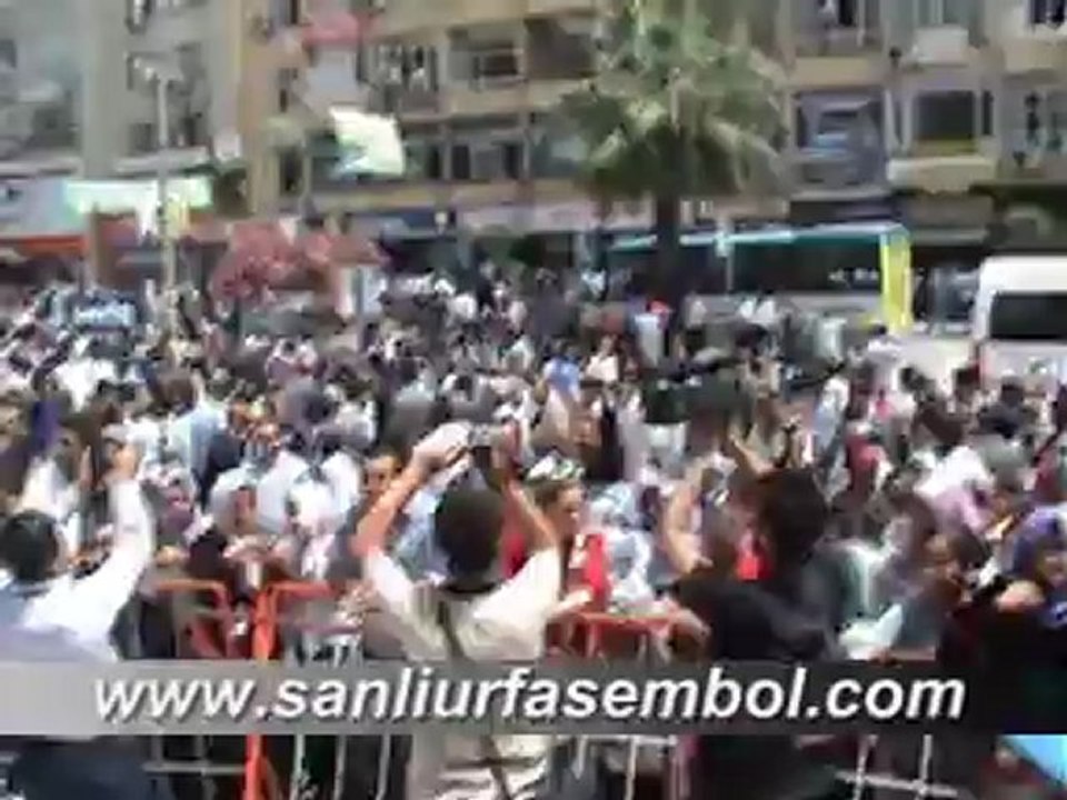 CUMHURBAŞKANI ABDULLAH GÜL ŞANLIURFA BELEDİYESİNİ ZİYARET ETTİ
