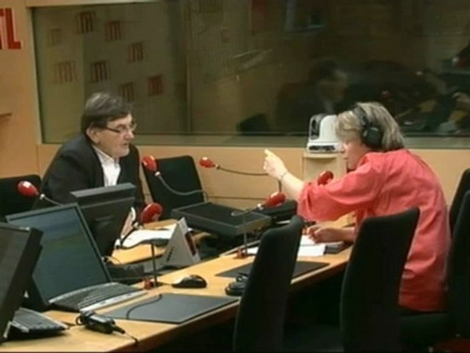 L'interview de Pierre Grafmeyer, vice-Président de l'Ordre des Experts-Comptables, par Bénédicte Tassart, chef du service économie-social de RTL