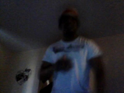 je mange des pates ( artiste legendaire en herbe)