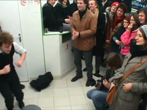 Beat On The Brat (The Ramones) - Frou-frou @ Lavomatic Tour (Saison 5 - 2012-02-01)