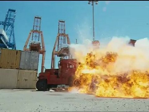 RED - Exclusive Interview With Mary-Louise Parker