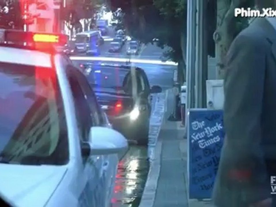 24GioChongKhungBo S08E22